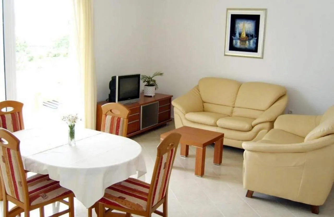 Apartments By The Sea Barbat, Rab - 22053 Rab Town 0*,